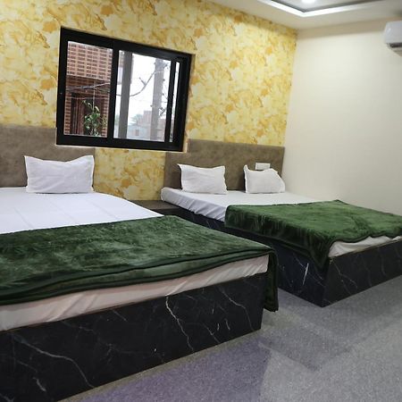 Hotel Somnath Inn อุจเจน ภายนอก รูปภาพ