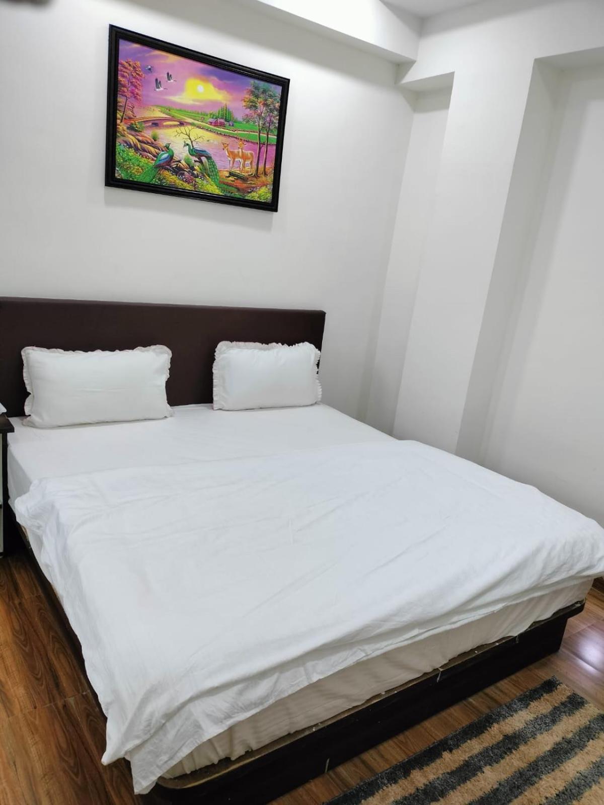 Hotel Somnath Inn อุจเจน ภายนอก รูปภาพ
